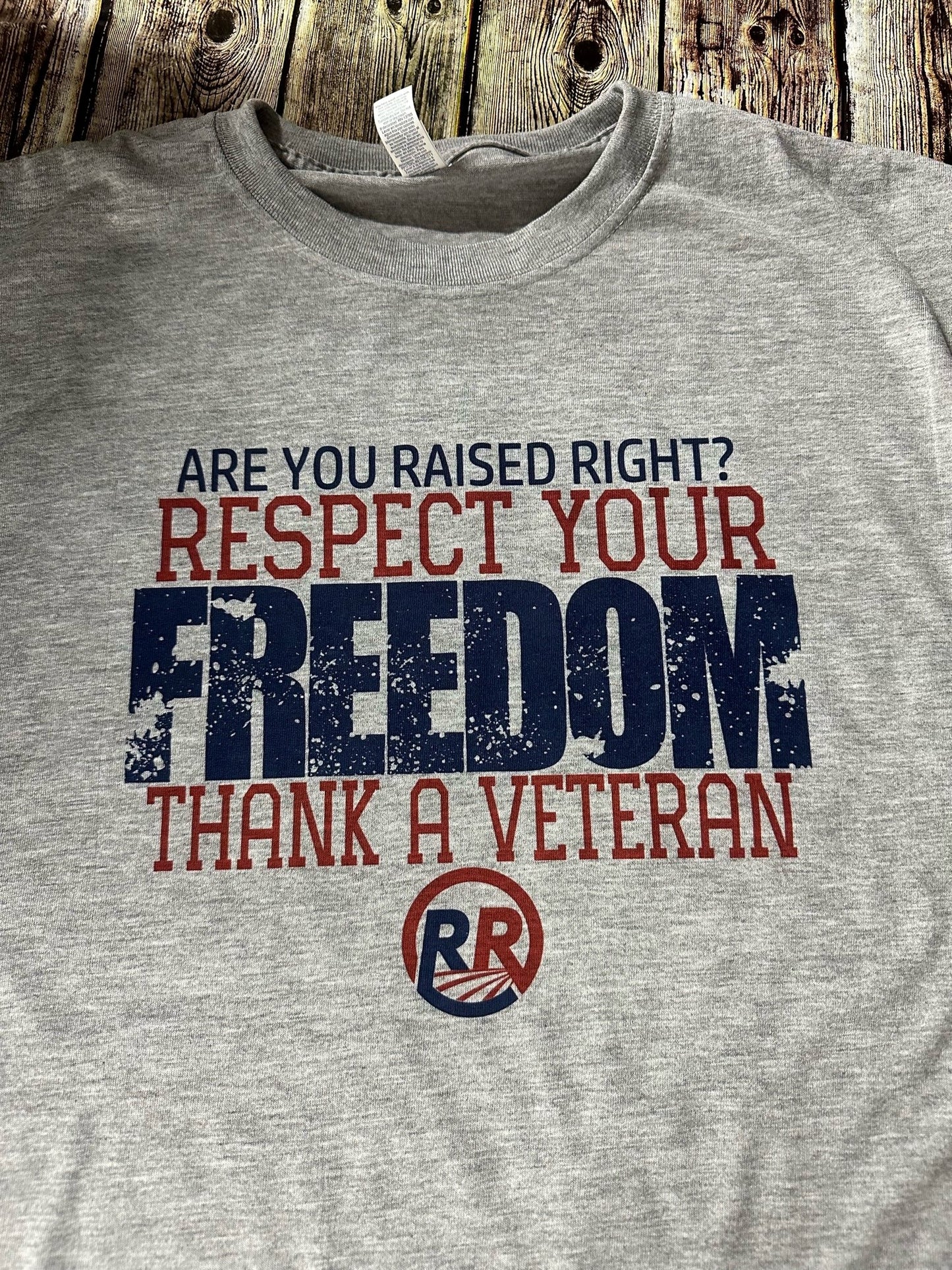 FREEDOM-Thank A Veteran T-Shirt (grey)